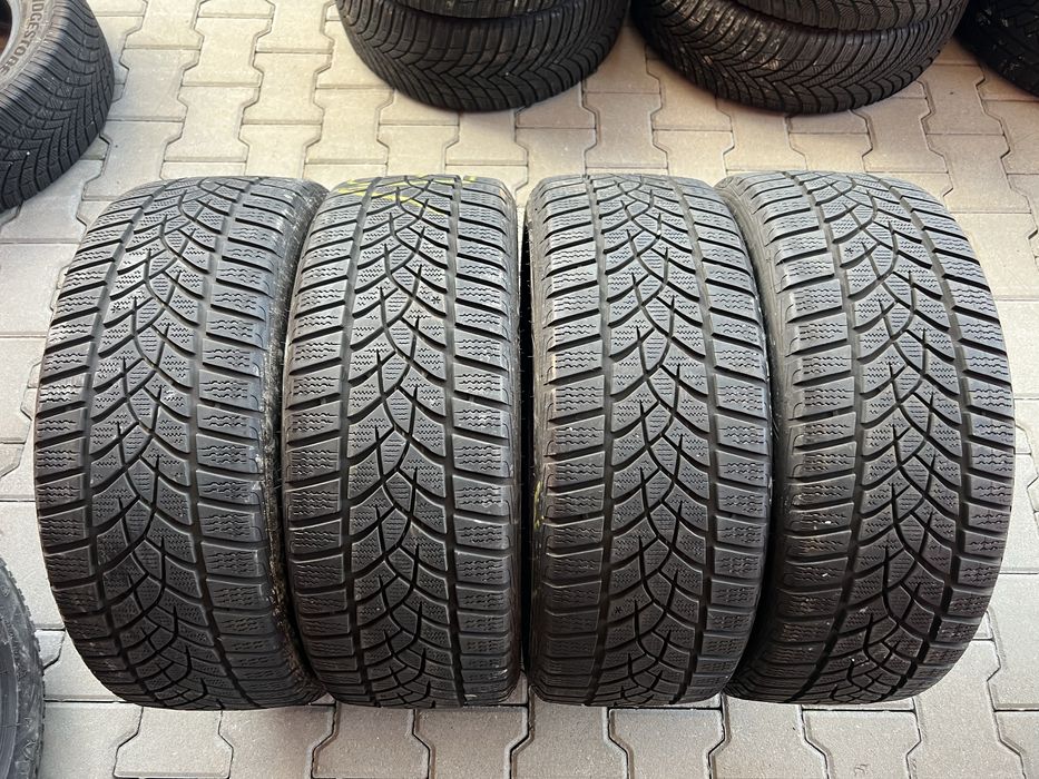 4 броя Зимни Гуми 205/45/18 GOOD YEAR ДОТ: 2022
