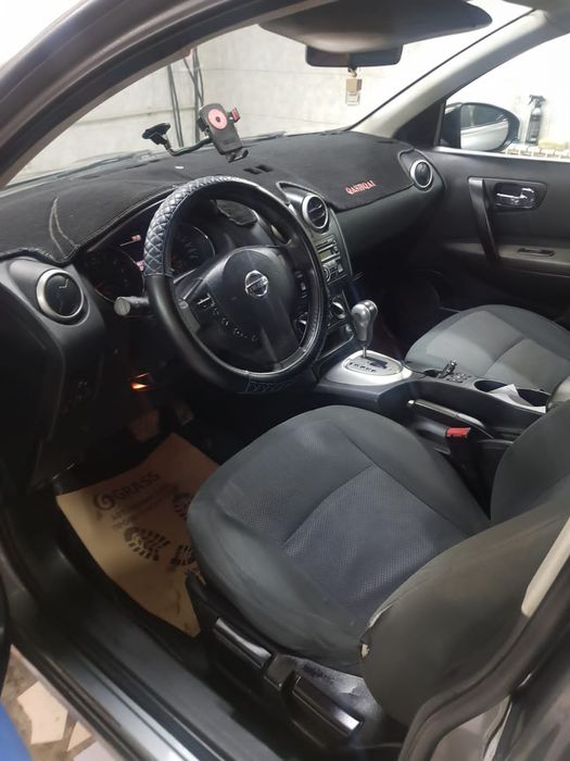 Ниссан кашкай 2010