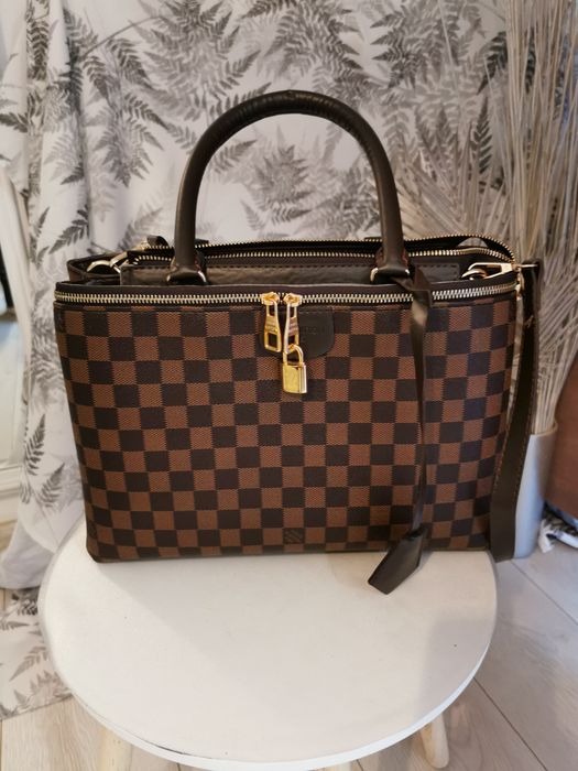 Geantă mărime perfecta