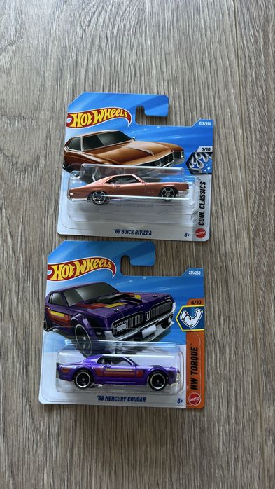 Hot wheels porsche carerra ford model A ferarri honda mazda
