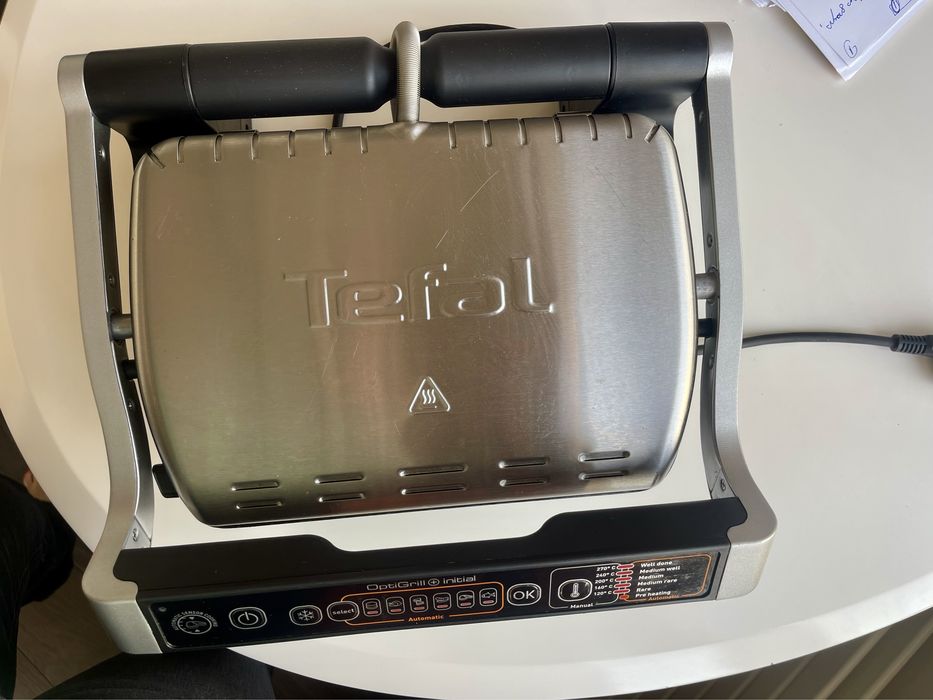 Tefal OptiGrill 2000W 2-3 folosiri