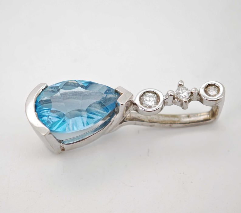 Pandativ 14k Topaz si Diamante naturale oferta Black Friday!