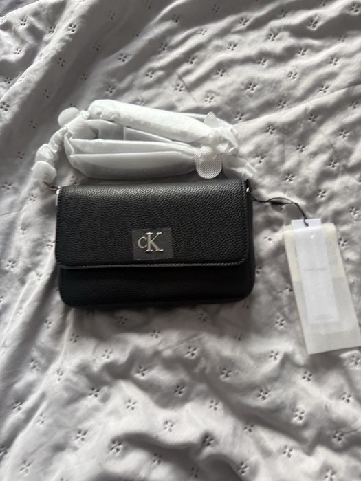 Geanta Calvin Klein- noua cu eticheta