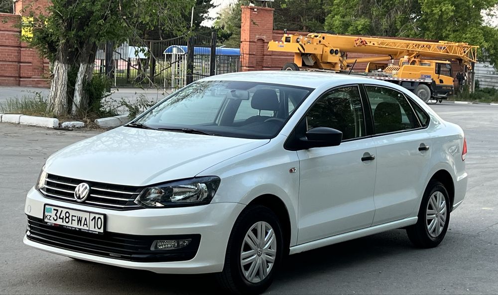 Продам Volkswagen Polo 1 хозяин