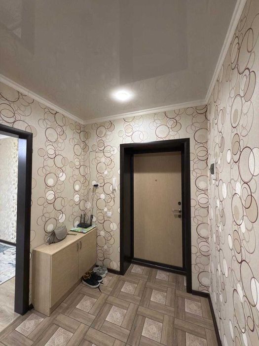 продается 3 ком квартира район Север восток