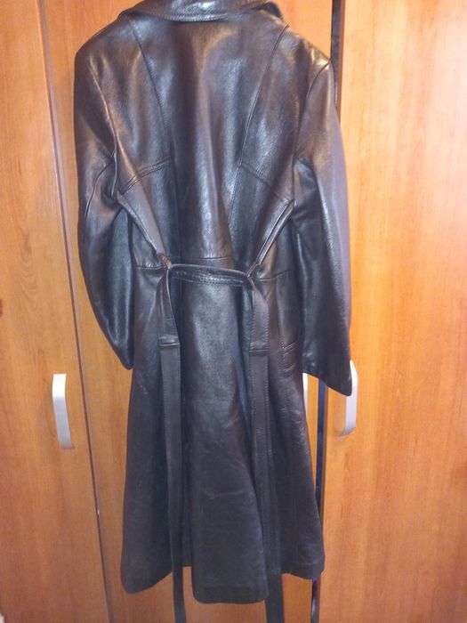 Blana deosebita si pardesiu piele superbe cititi detaliile.