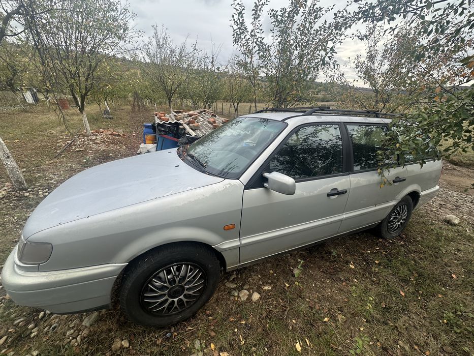 VOLKSWAGEN Passat 1996 — imagine 2