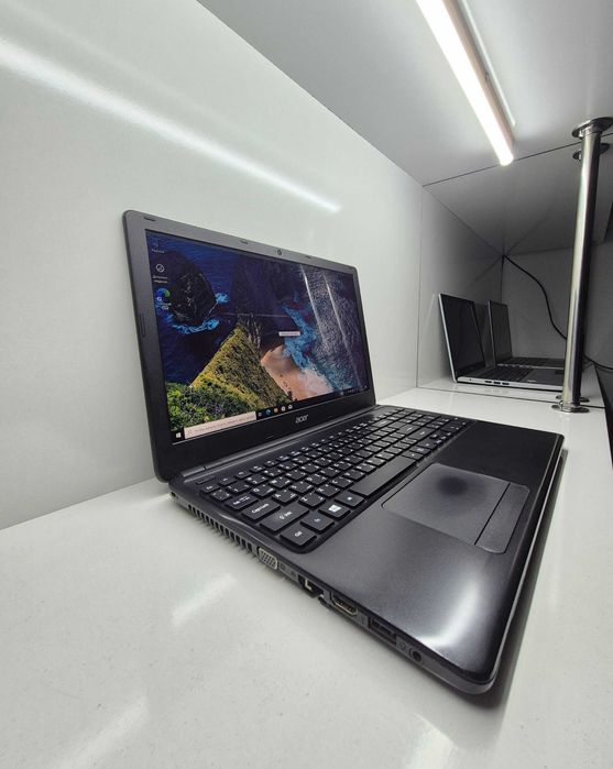 Acer Celeron N2920  4/500gb HDD