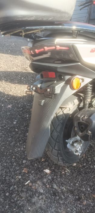 Продам скутер макси