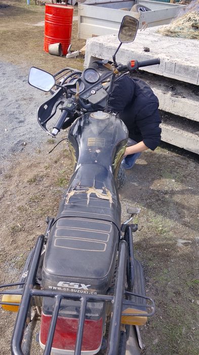 Продам мотоцикл 200 кубов