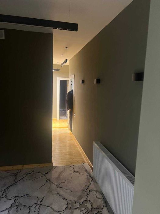 Гиждувон ш. 5 этажка дом срочно сотилади