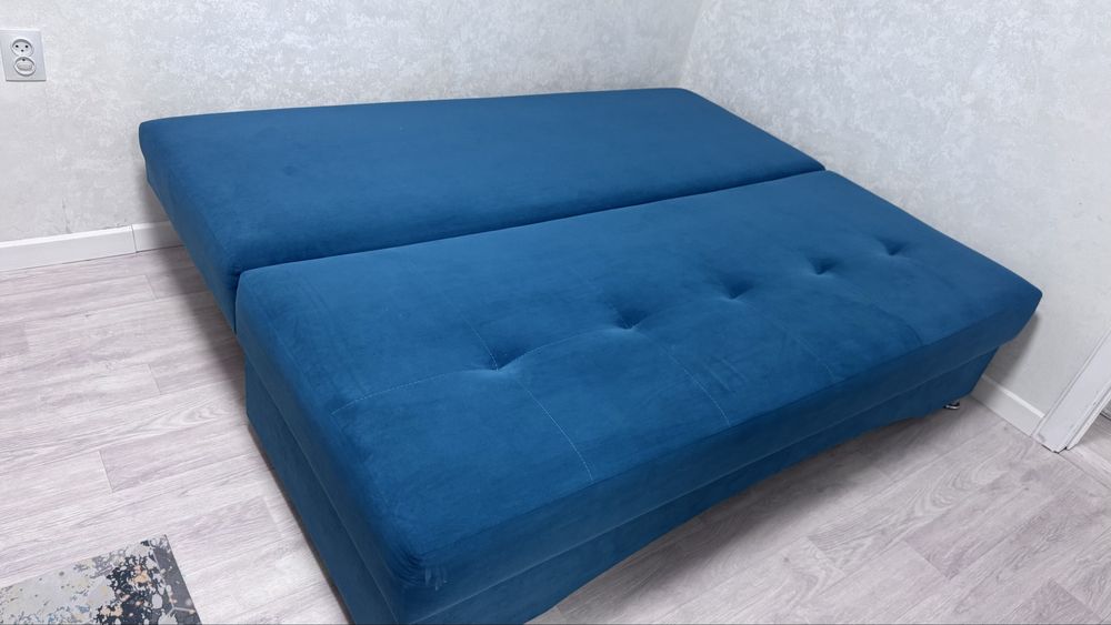 Продам диван- софа в отличном состояние