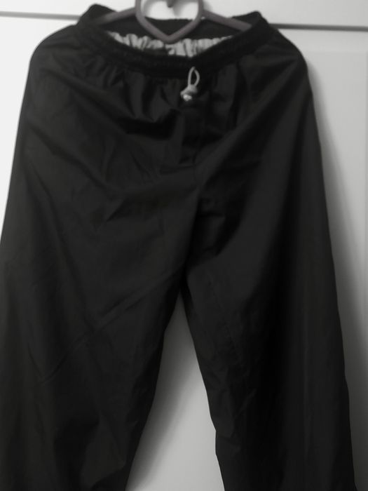 Pantaloni trening McKanley