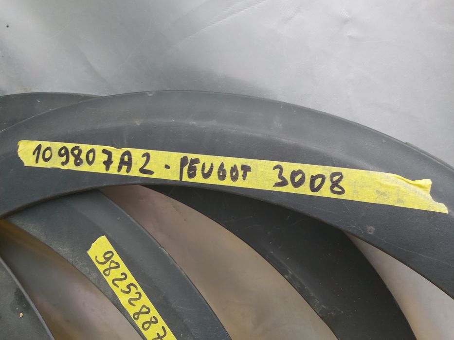 Лайсна калник пежо 3008 Peugeot 3008