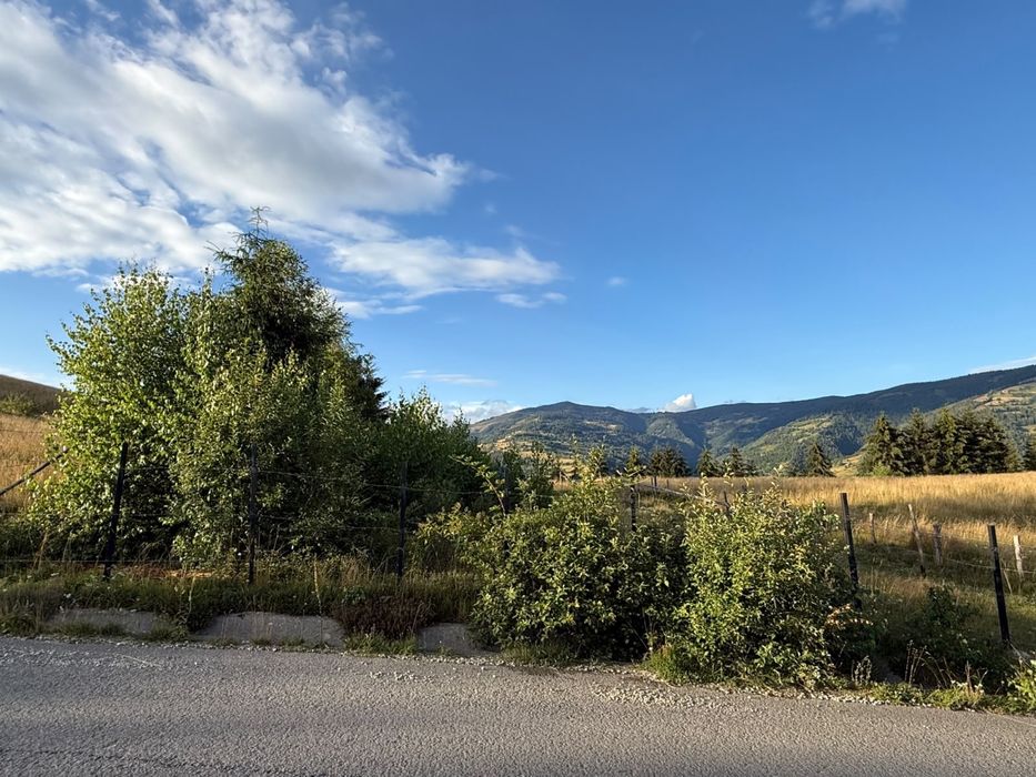 Vand teren Intravilan Albac Apuseni