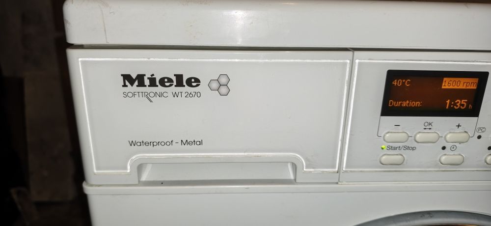 Пералня със сушилня Miele WT 2670