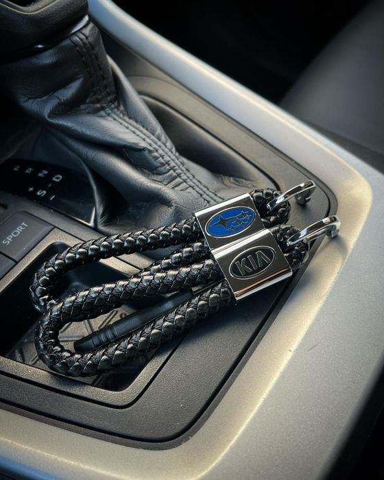 Брелок на ключи