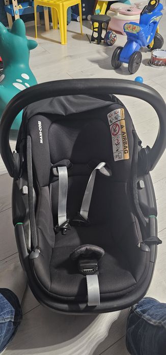 Scoica Maxi Cosi Pebble Pro + suport Auto 360