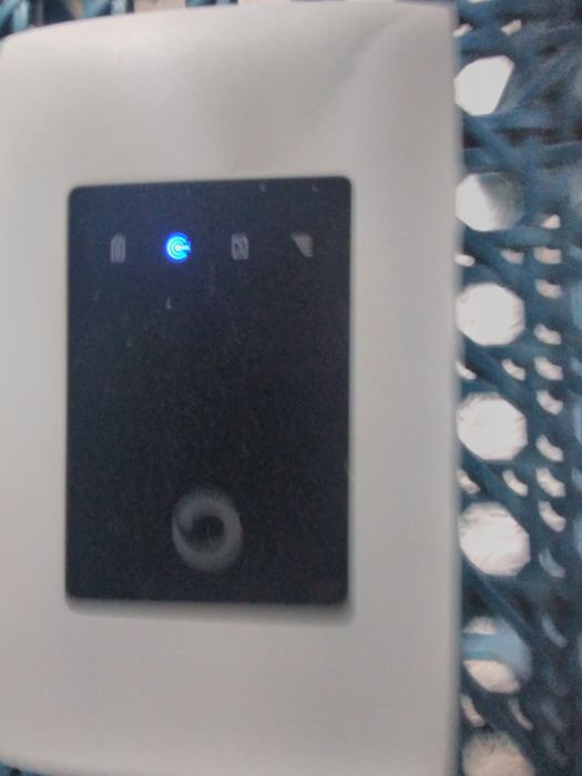 некодиран 4G LTE високоскоростен джобен рутер HUAWEI CAT 4