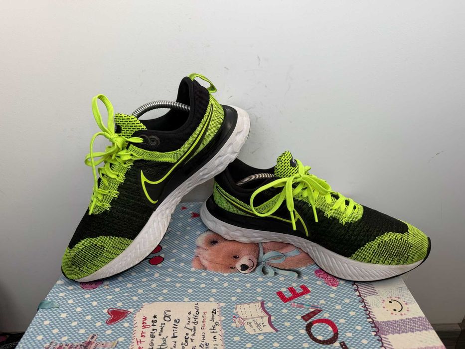 Nike React Infinity Run Flyknit 2 Volt Black ''оригинални маратонки 44 номер