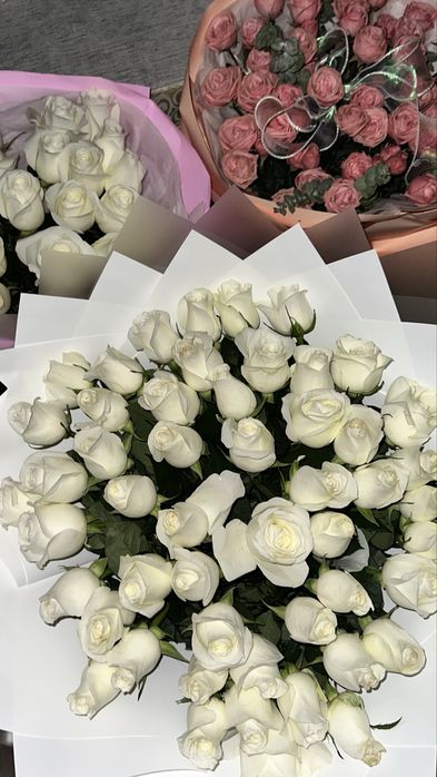 Цветы/букеты/розы