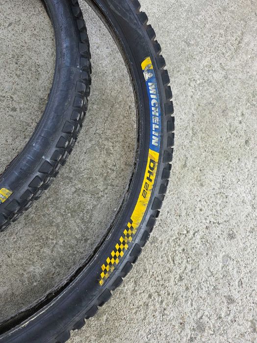 Michelin DH22 29x2.40 si 27.5x2.40 mullet setup