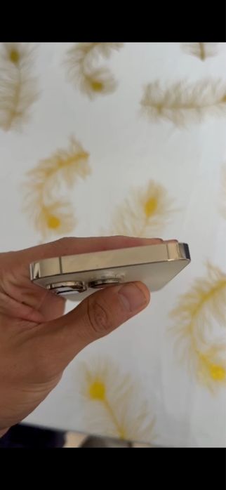 iphone 14 pro продаю срочна
