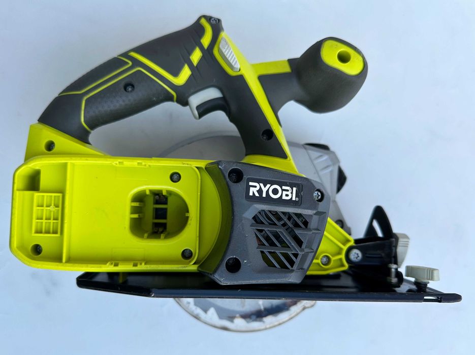 Ryobi - Акумулаторен сет от машини 18V