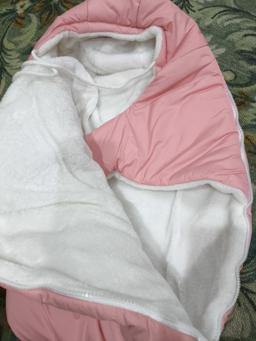 Отдам конверт и слипы