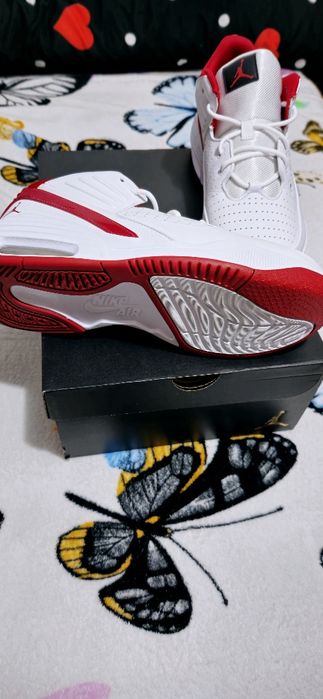 Jordan Max Aura 5 BG