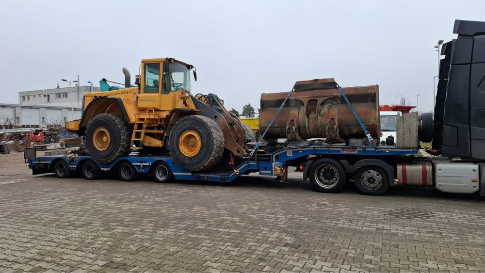 Vand semi trailer mega, 4 axe