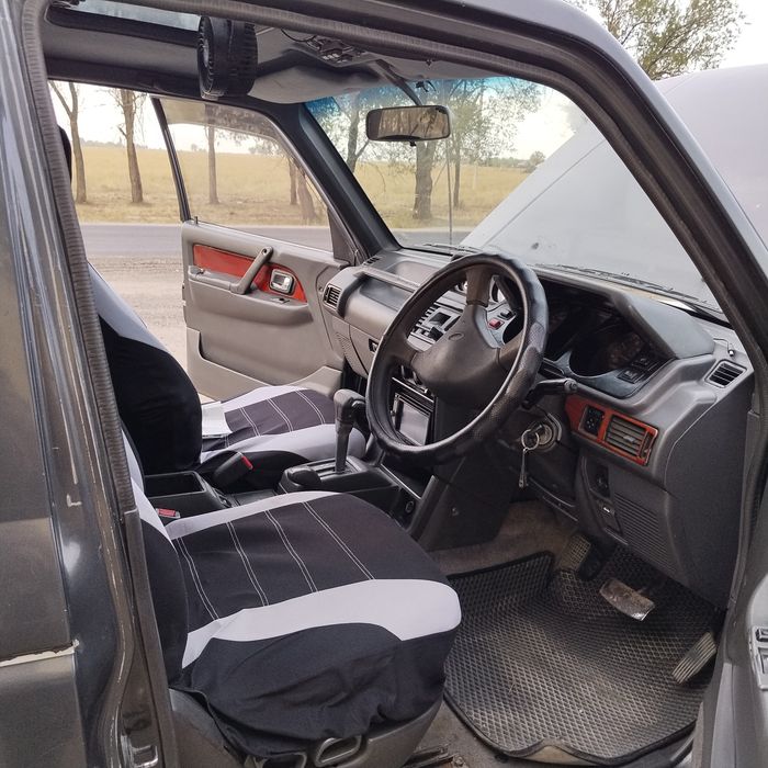 Продам Mitsubishi Pajero