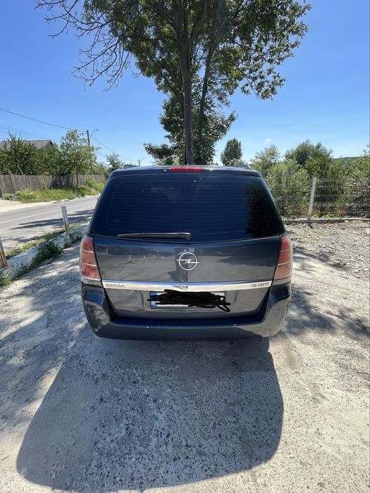 Opel Zafira 1.9 cdti