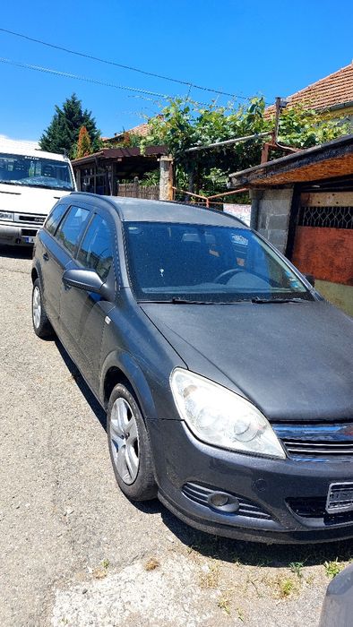 Opel Astra H 2009 - ЦЯЛА