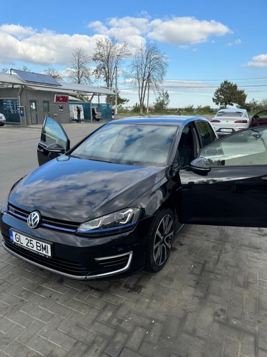 Volkswagen Golf GTE Hibrid plug in