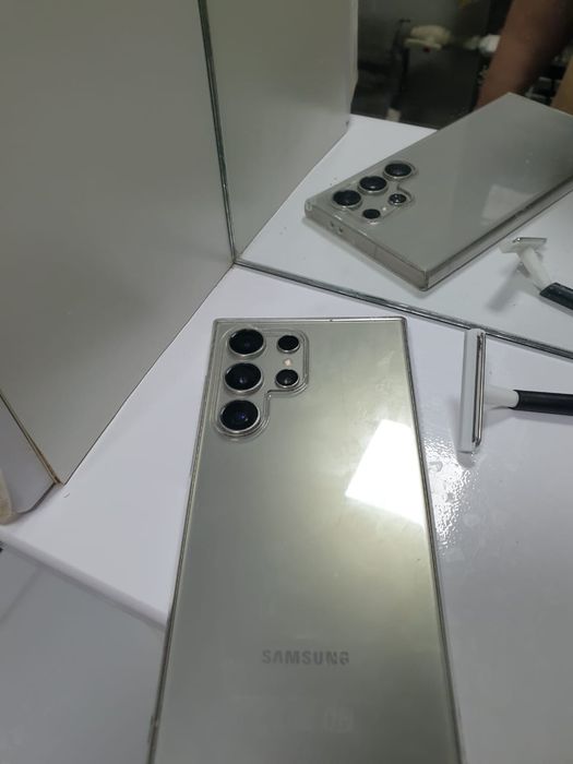 Продам s24ultra.