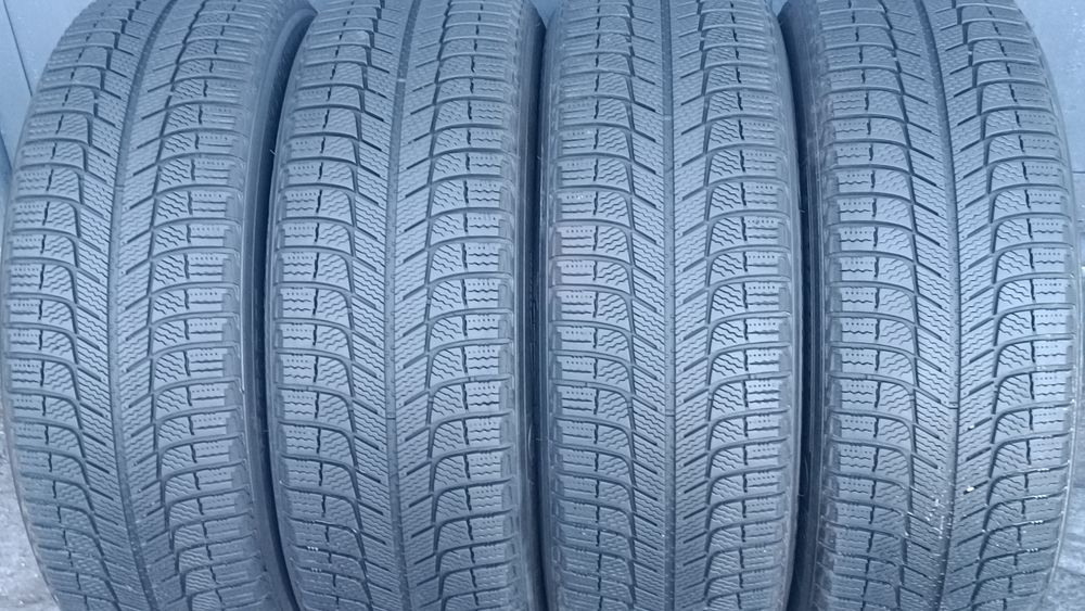 215/60/17 Michelin