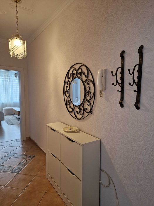 Дава се под наем Двустаен апартамент в Варна, м-т Сотира - 63 кв.м за 498.27 € - Снимка #2