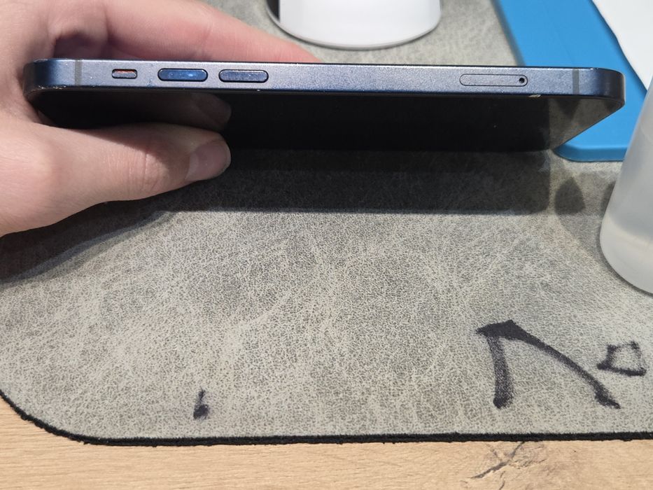 iPhone 12 64 гигабайт