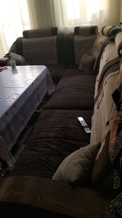 Уголок сотиладиииии