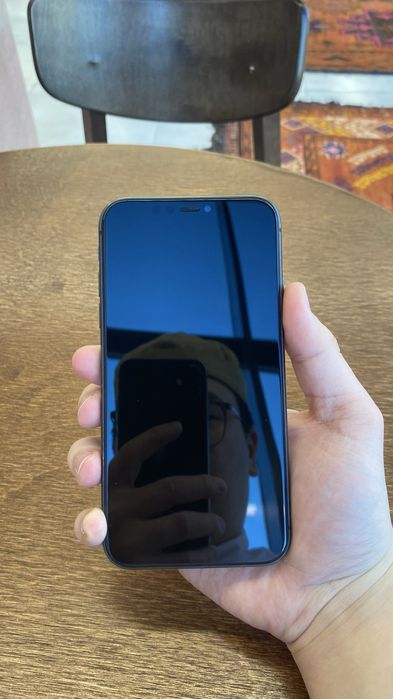 iPhone 11 продается