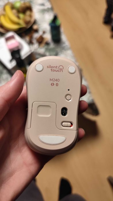 Oптична, безжична Мишка LOGITECH M240