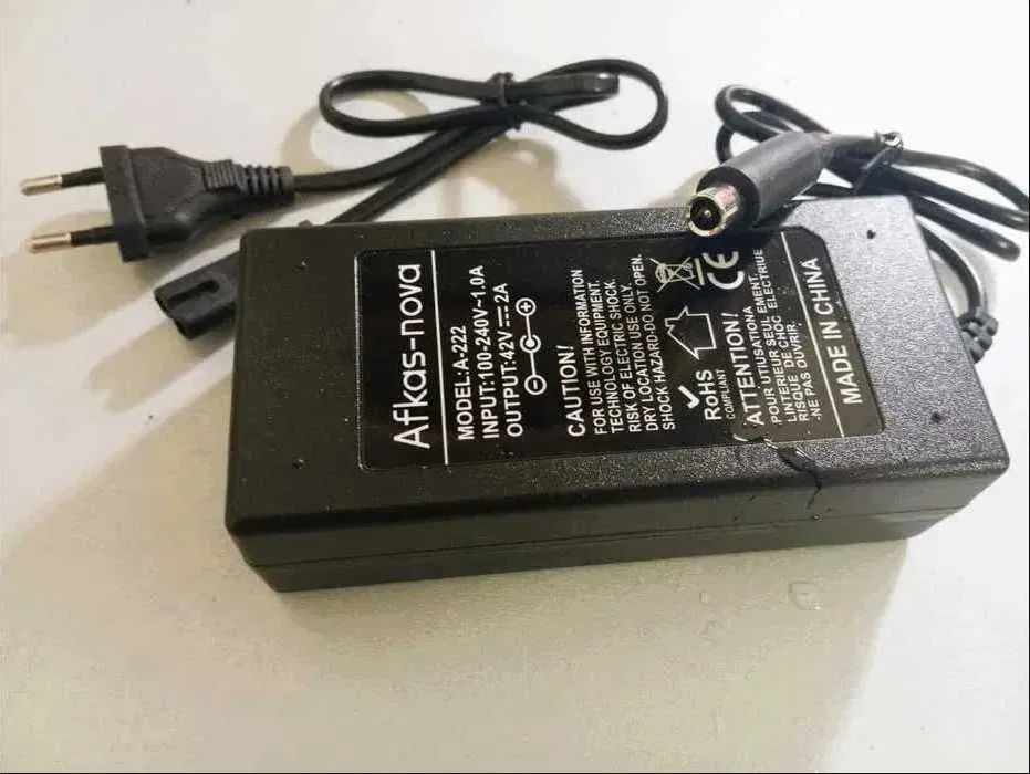 зарядка на самокат