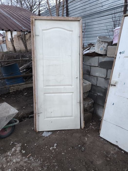 Продам двери,межкомнатные