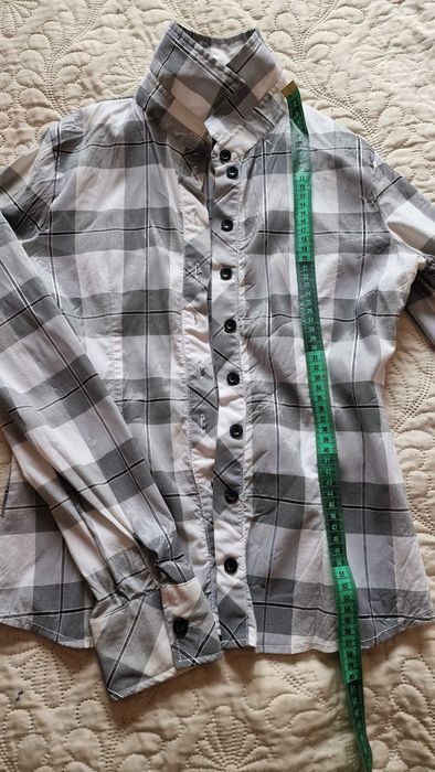 Подарява се риза