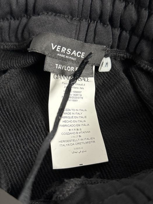 Pantaloni scurti VERSACE super calitate