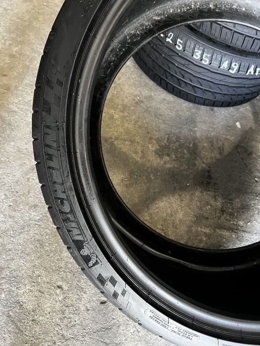 2 anvelope vara 305/30/22 , Michelin , DOT 2024 , 6.7 mm !