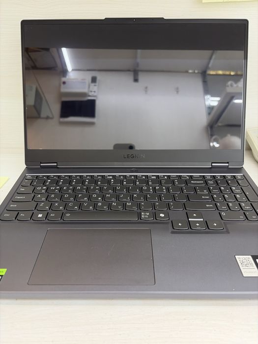Lenovo legion5 15irx9