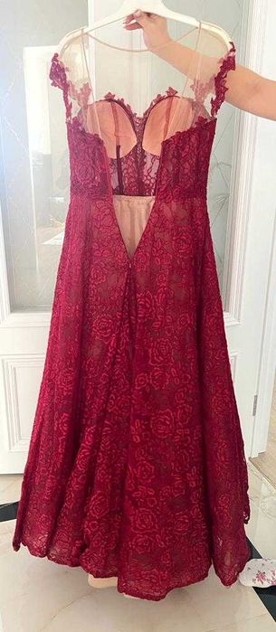 Продам платье от турецкого дизайнера Tarik Edyz