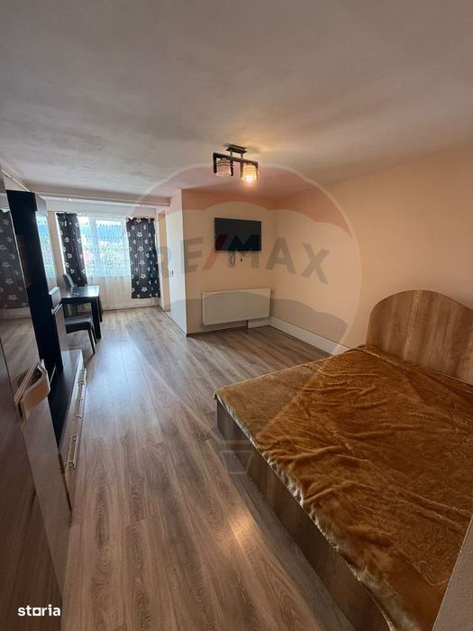 DE INCHIRIAT apartament cu o camera in blocul cu avocati